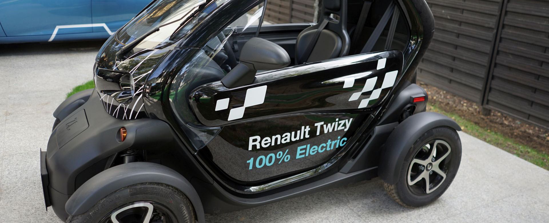 title_690128f1d9b7c6237573911761683697