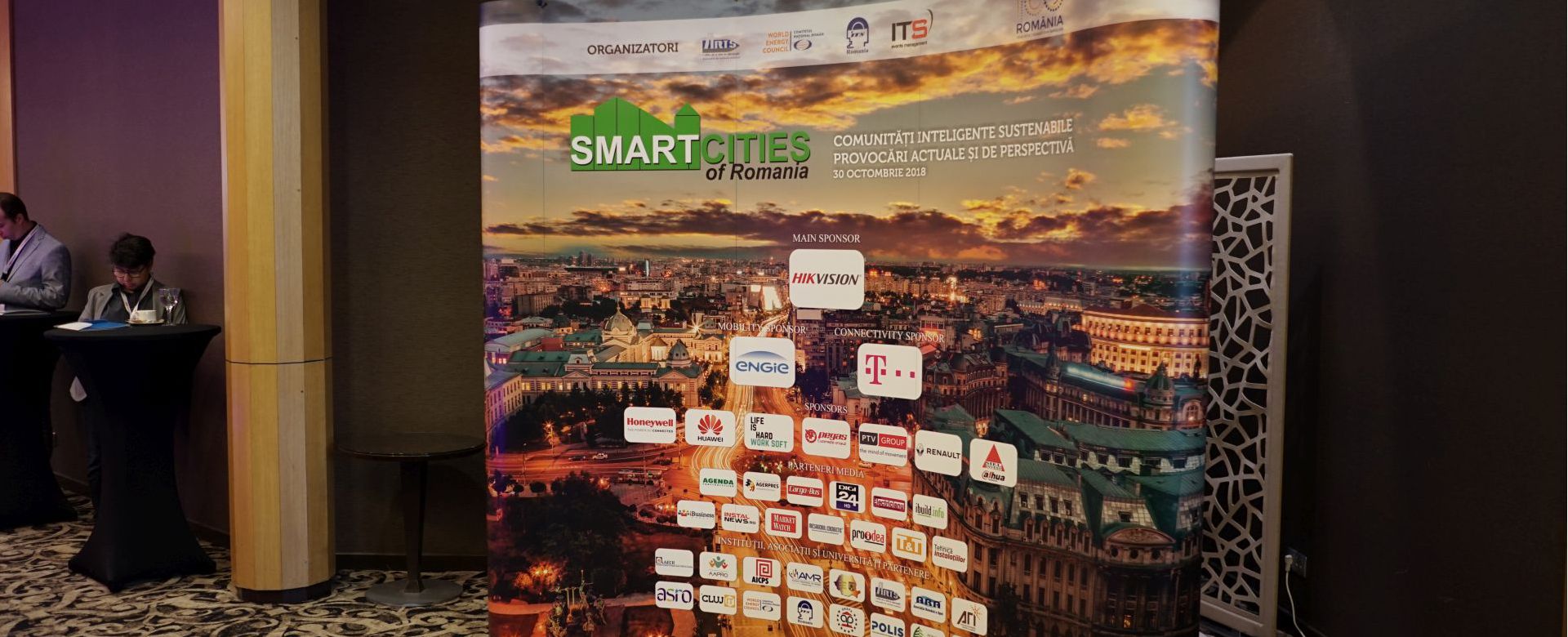 title_690128f1d9cac17201755211761683697